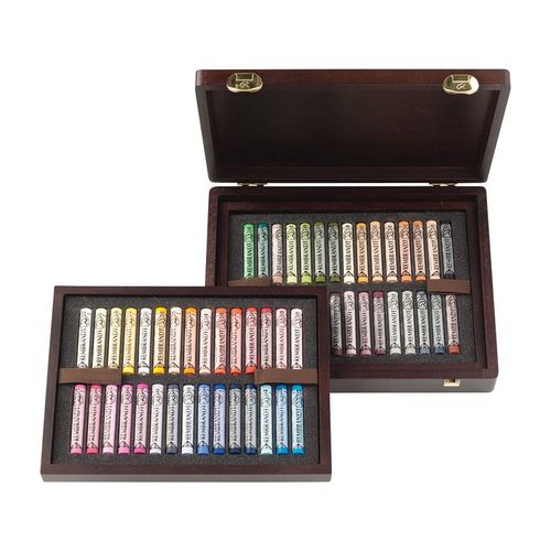 Image of Rembrandt Soft Pastels - Deluxe Portrait Box